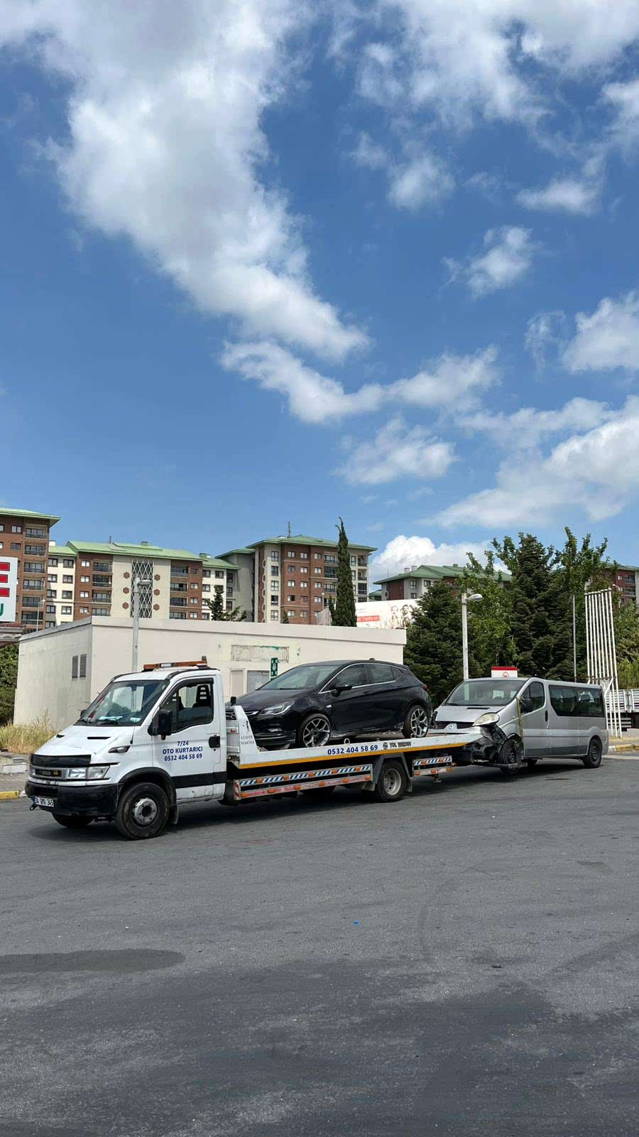 İkili Araç Çekici: Modern Yol Yardımda Verimlilik ve Güvenin Adresi